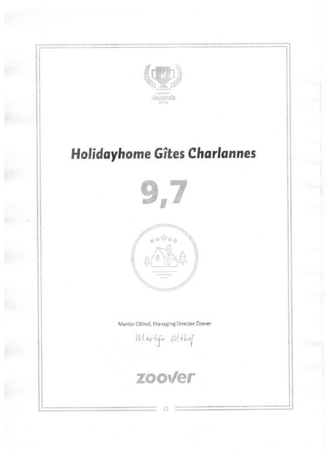 Gite Four A Pain Charlannes Hautefage Екстериор снимка